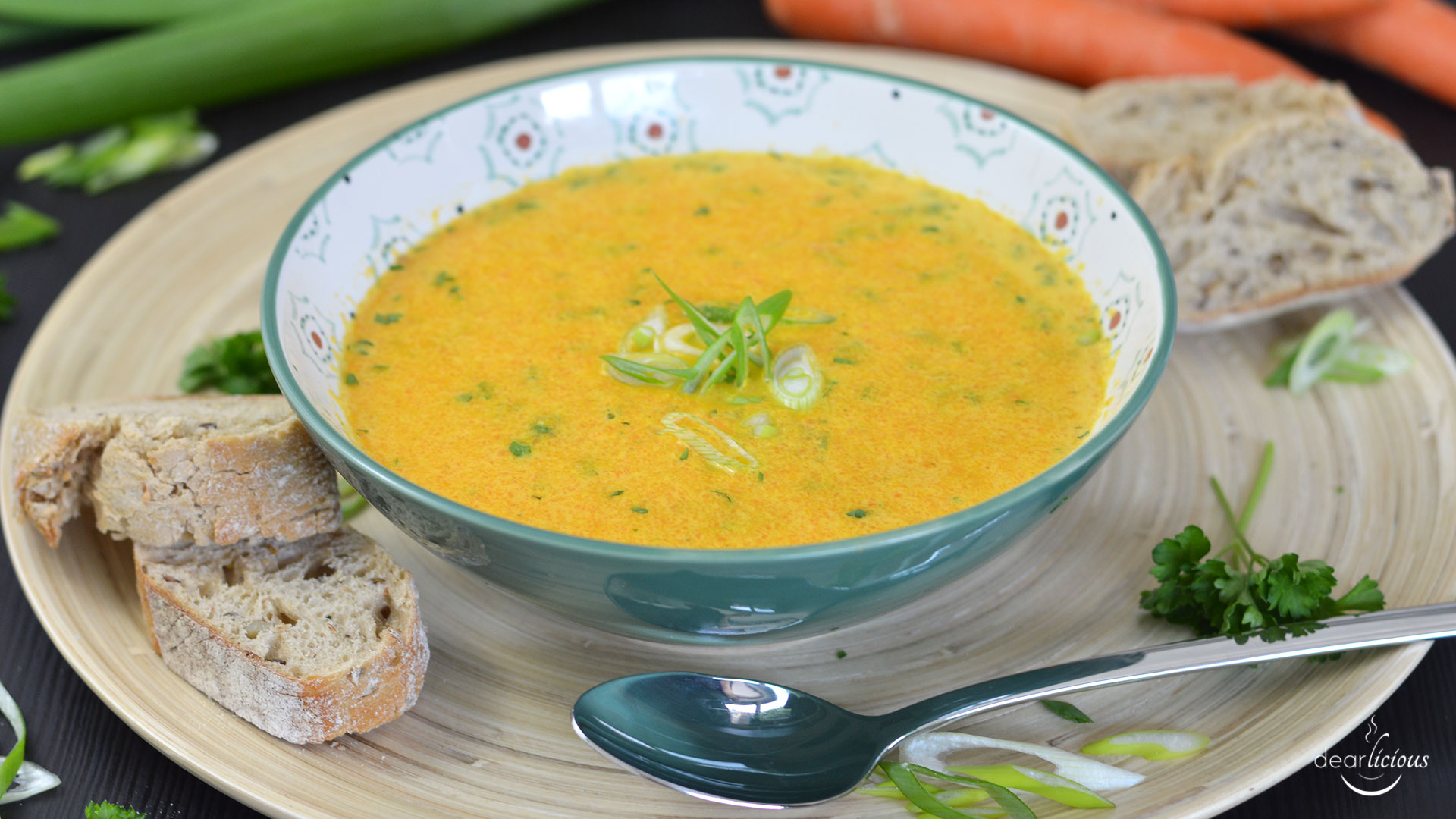 Sommerlich-leichte Karottensuppe | dearlicious